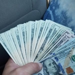 Meet your Posher, Barry